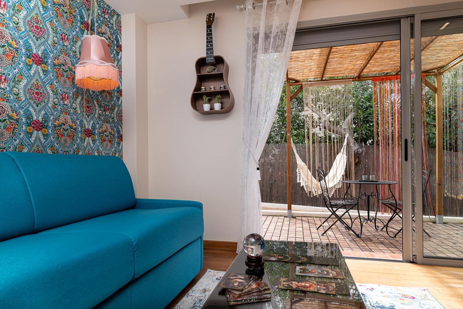 Studio Terrasse La Roulotte Du Tzigane Mandara Beach Antibes Juan-Les-Pins Exterior photo